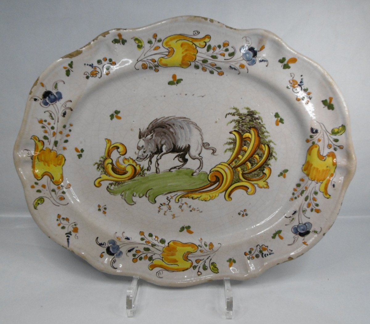 Alcora Or Talavera 18th Century Dish