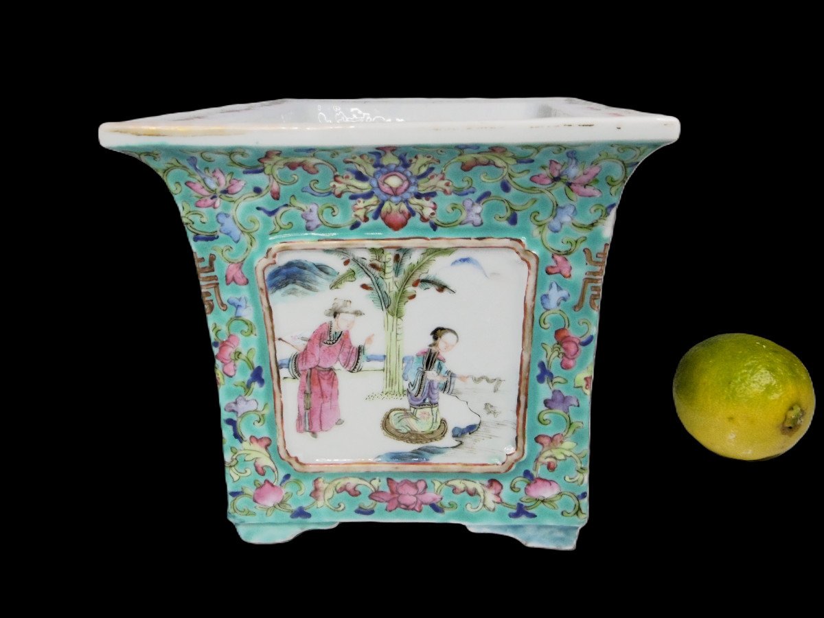 Chinese Porcelain Jardiniere Decorated With Court Scenes From The Republic Period-photo-3