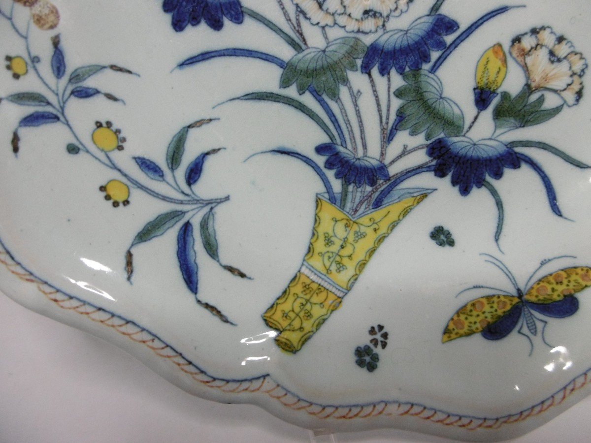 Faience de Sinceny Ou Rouen Plat(30cm)a La Haie Fleurie d'Epoque XVIIIéme Bon Etat-photo-2