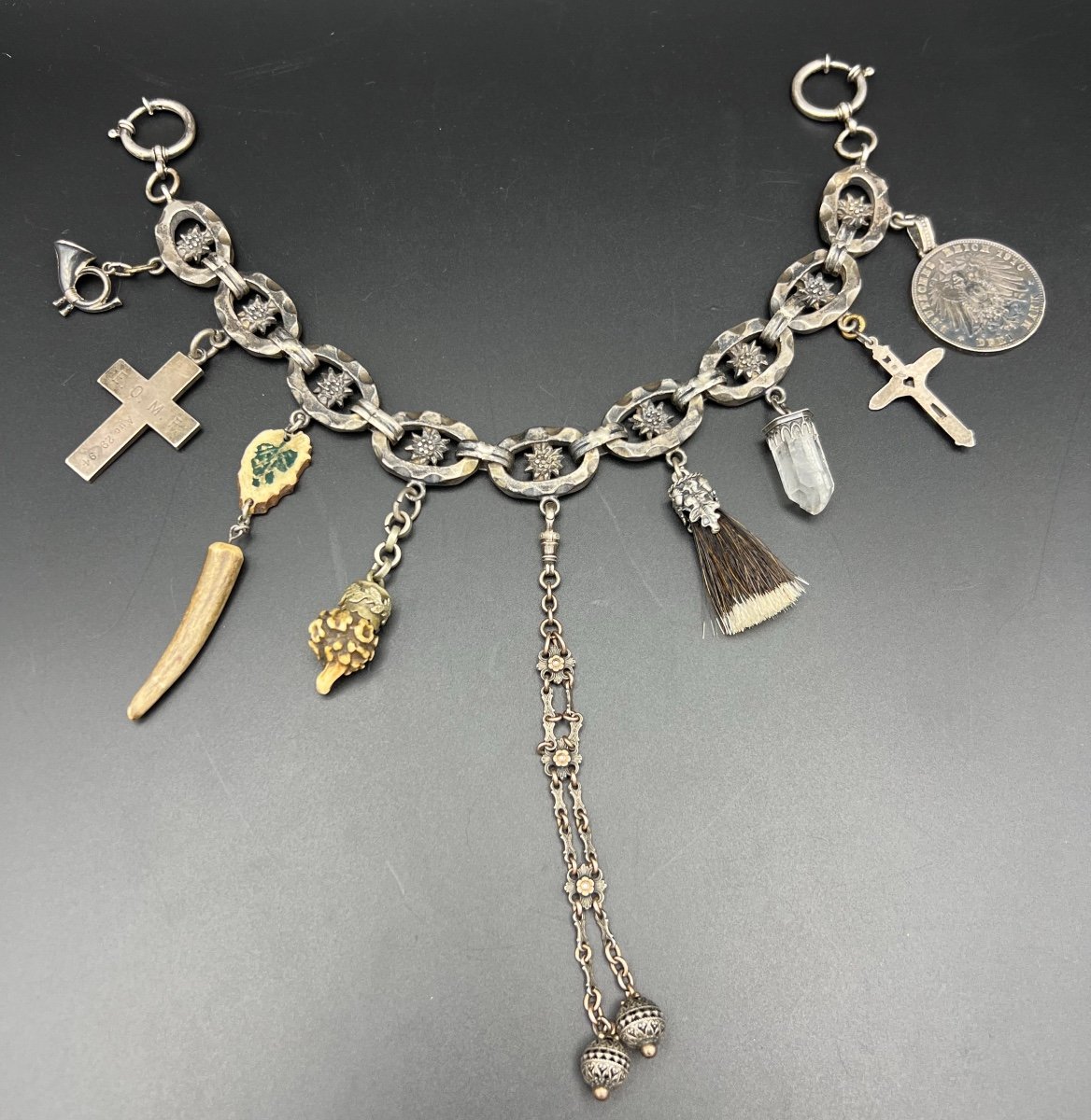 Collier De Chasse En Argent Lourd Avec Plusieurs Pendentifs - Fin Du 19e, Début Du 20e Siècle -photo-3