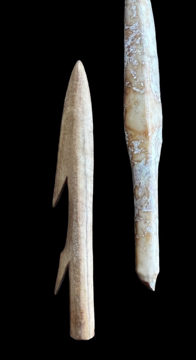 Deux Pointes De Lance Anciennes En Os - Inuit, Alaska - 19e Siècle-photo-1