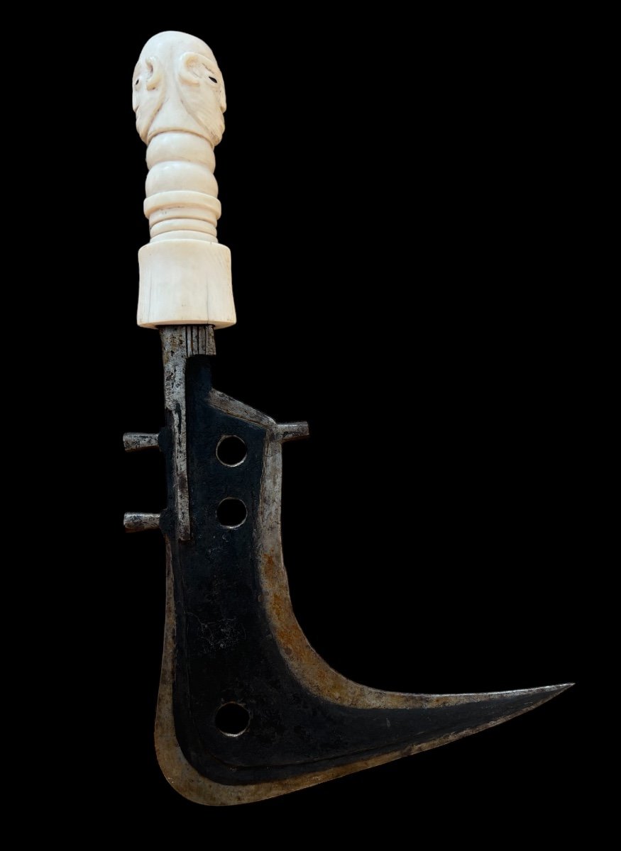 Knife/sword From The 'mangbetu' Tribe With A Janus Head - Congo, Africa - Early 20th Century