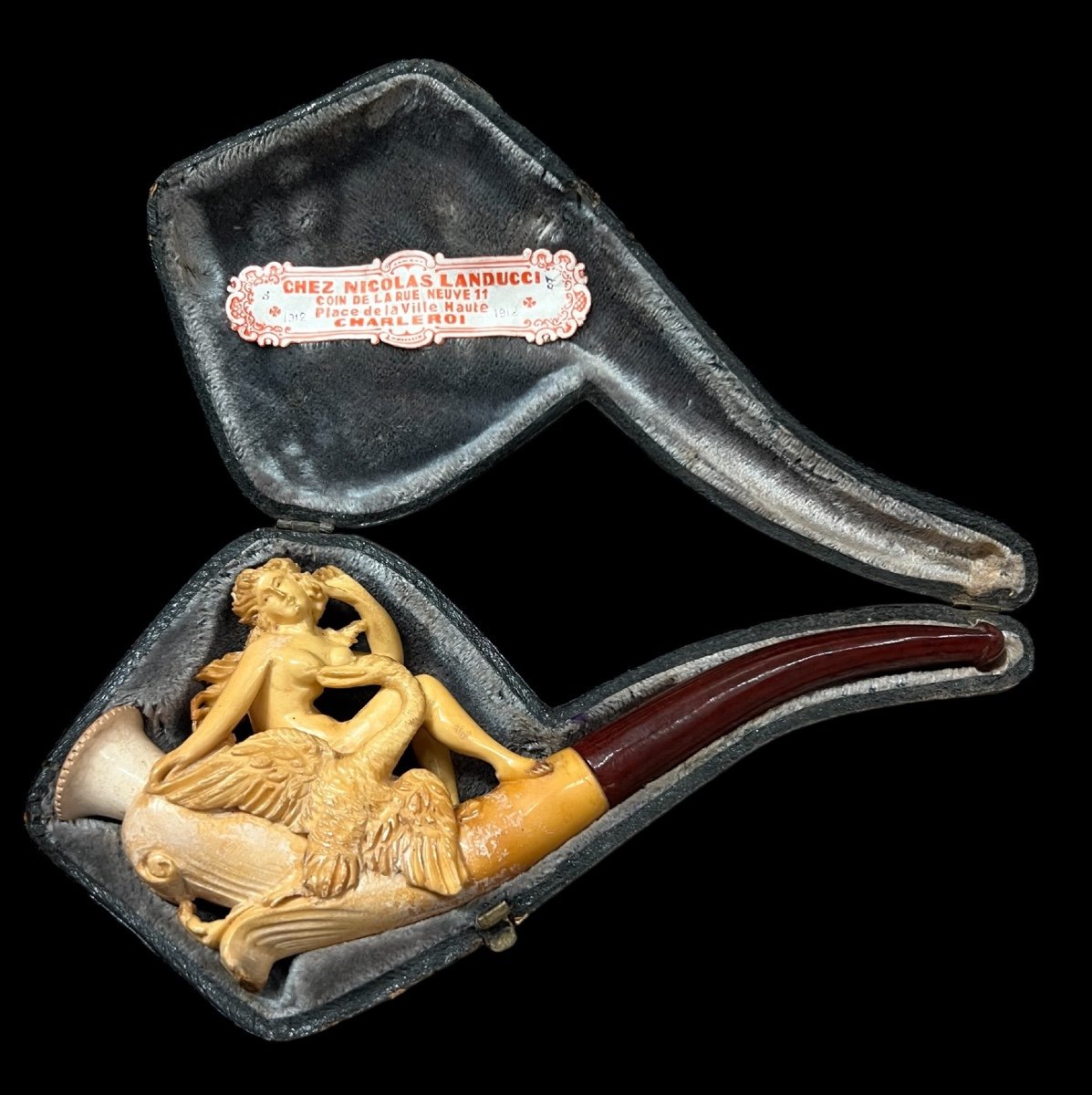 Meerschaum Tobacco Pipe With Amber And Case 'woman With Swan' - Belgium - Early 20th Century