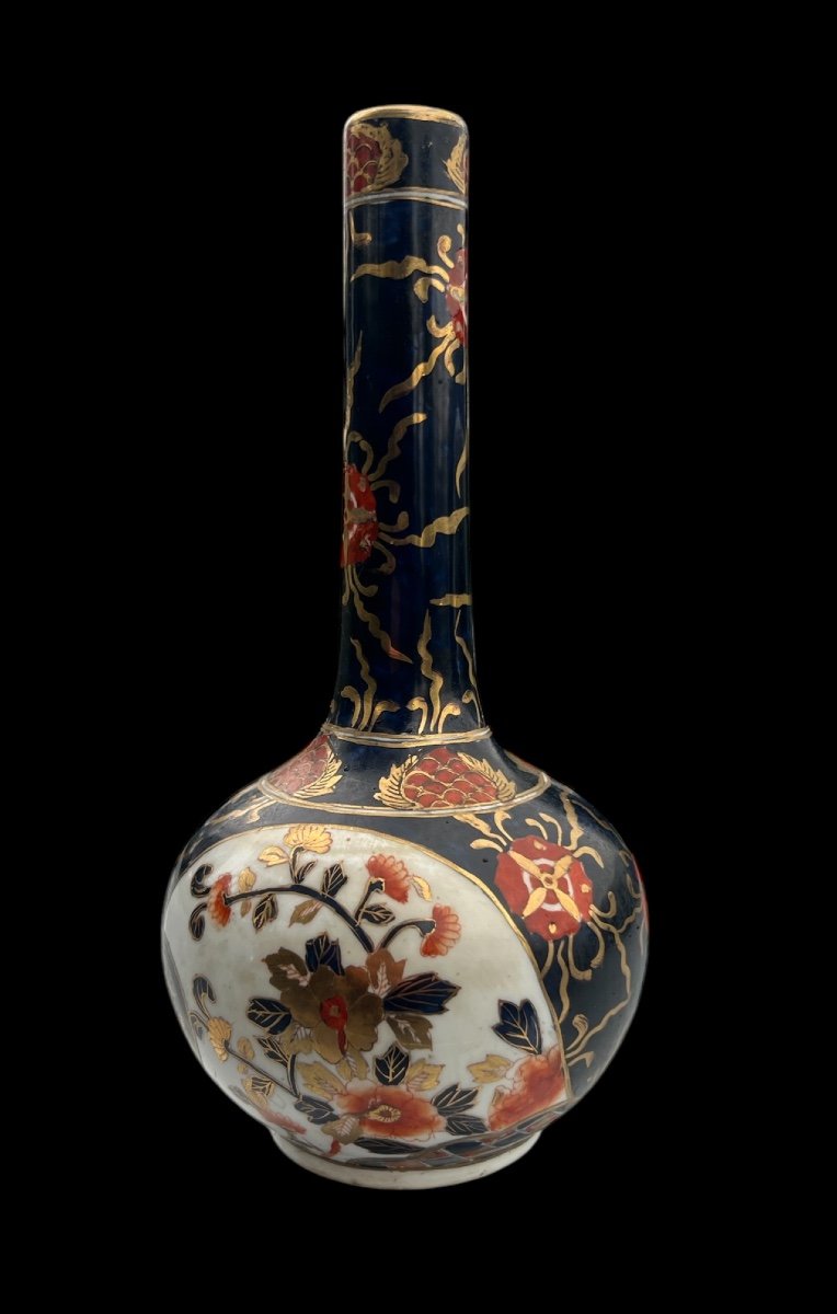 Meji Period 'imari' Porcelain Vase - Japanese - 19th Century