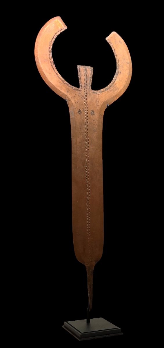 Rare Copper Knife/sword From The 'lobala' Tribe Of Congo-africa/african-early 20th Century