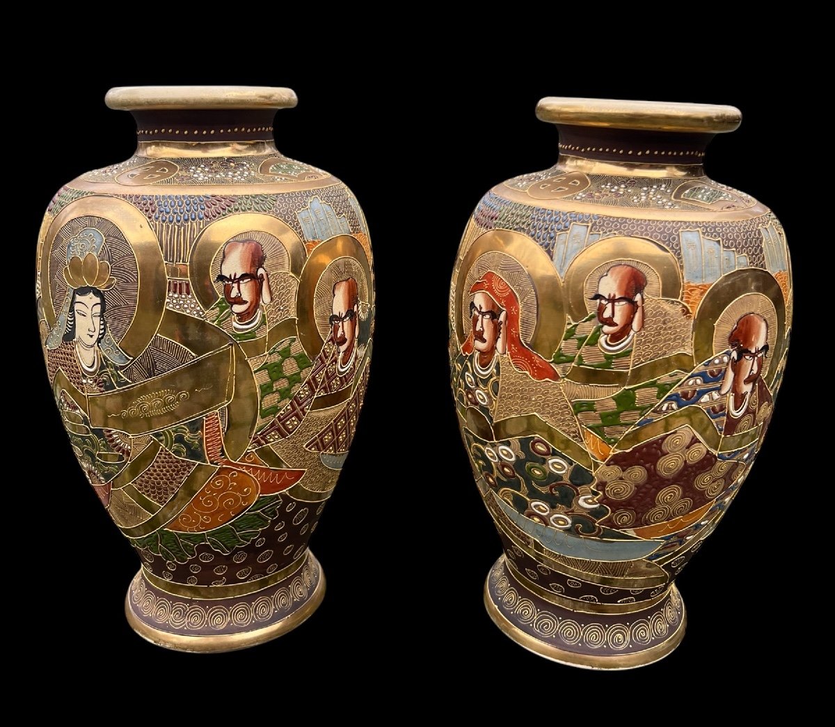 Large Pair Of 'satsuma' Vases Meji Period - Japanese - Early 20th Century