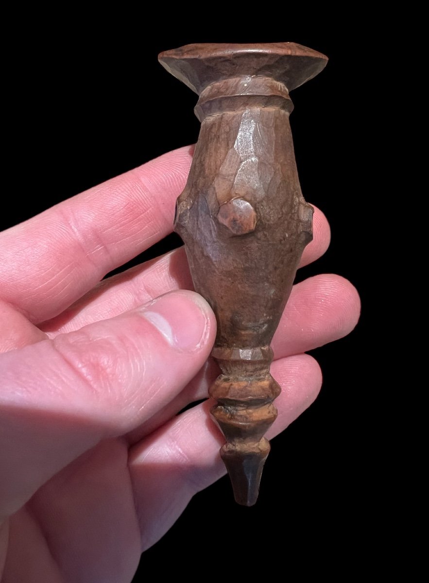 African Wooden Whistle From The 'bakongo' Tribe Of Congo - Africa - Early 20th Century-photo-2