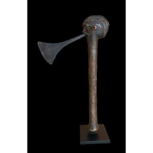 Rare African Ax From The 'suku' Tribe Of Congo - Africa - Early 20th Century