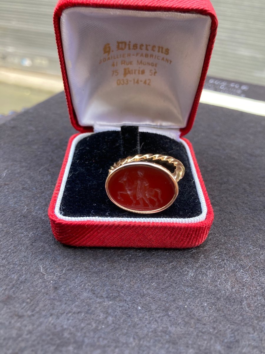 Gold Cavalier Intaglio Ring-photo-3