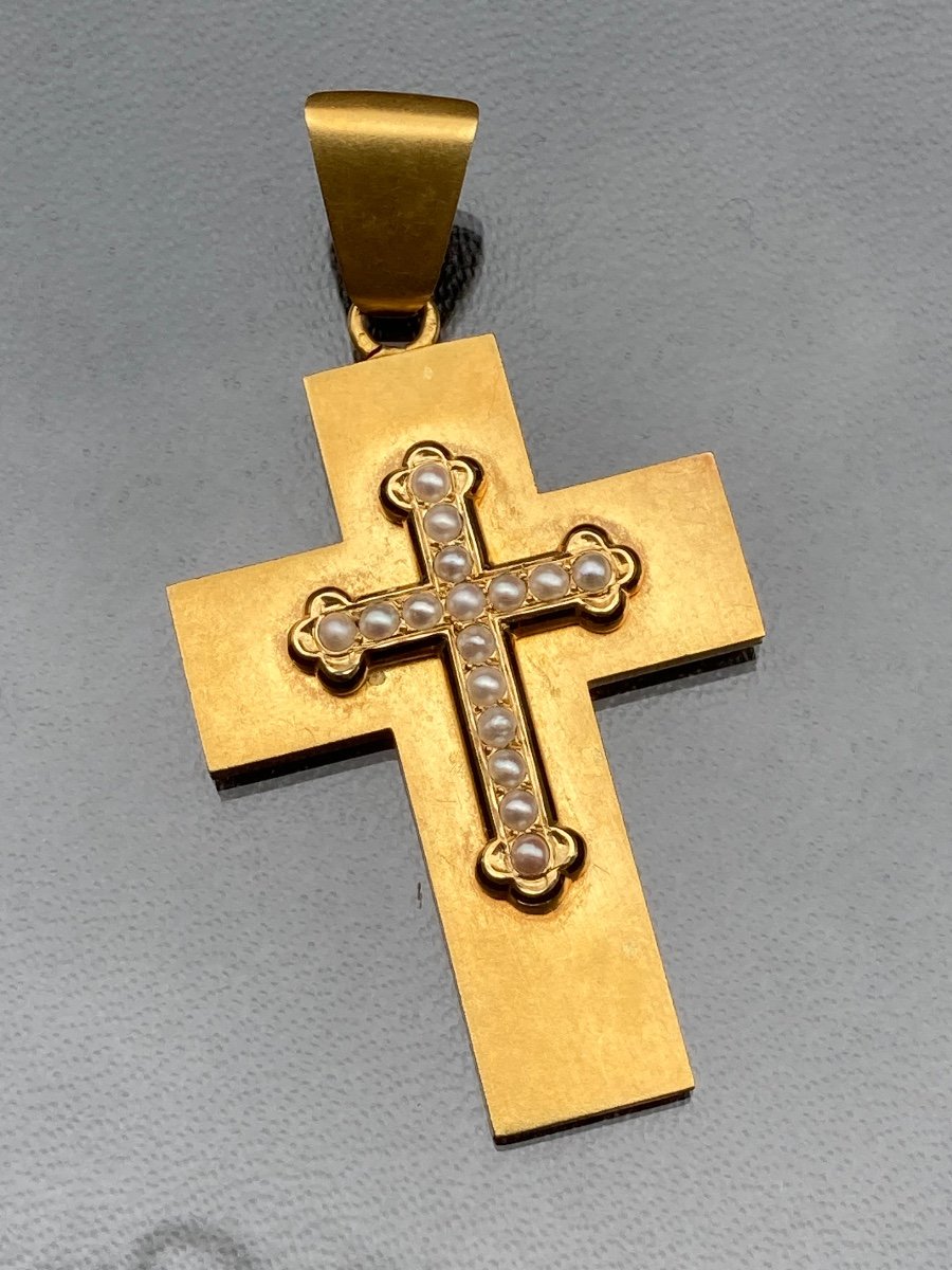 Gold Cross Pendant And Half Pearls -photo-3