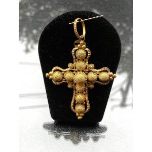 Gold Cross Pendant 