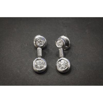 Paire de Boucles d'Oreilles Vintage en Or Blanc et Diamants