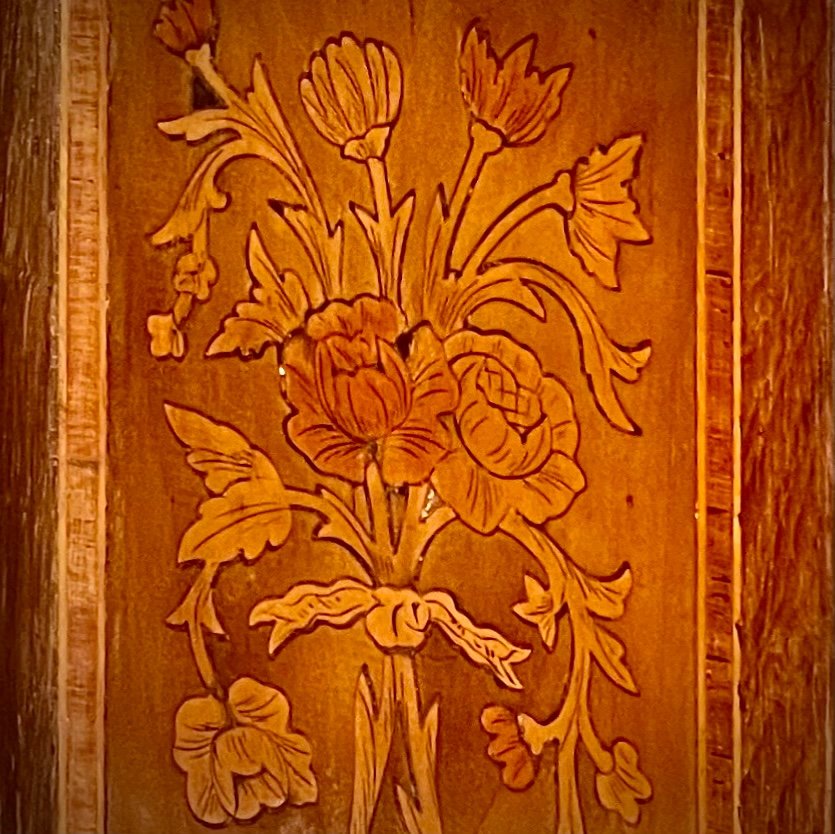 Chest Of Drawers Scale Model Inlaid With Flowers & Birds-photo-1