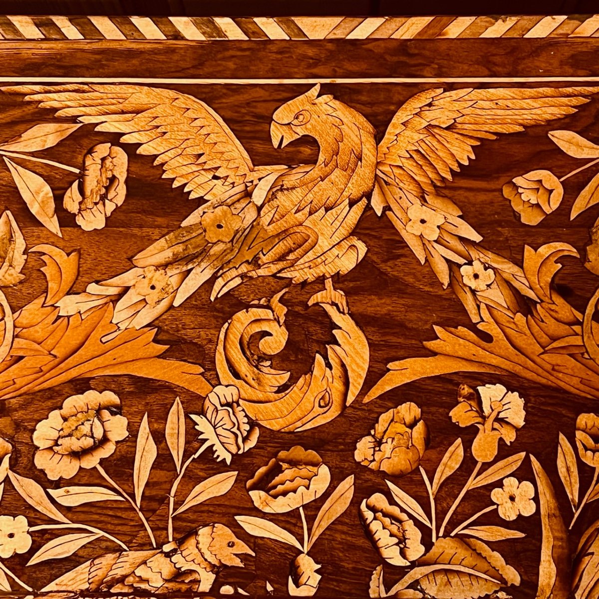 Ceremonial Table Marquetry Flowers, Birds, Dogs And Scrolls-photo-4