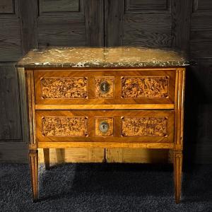 Louis XVI Alsatian Jumping Commode