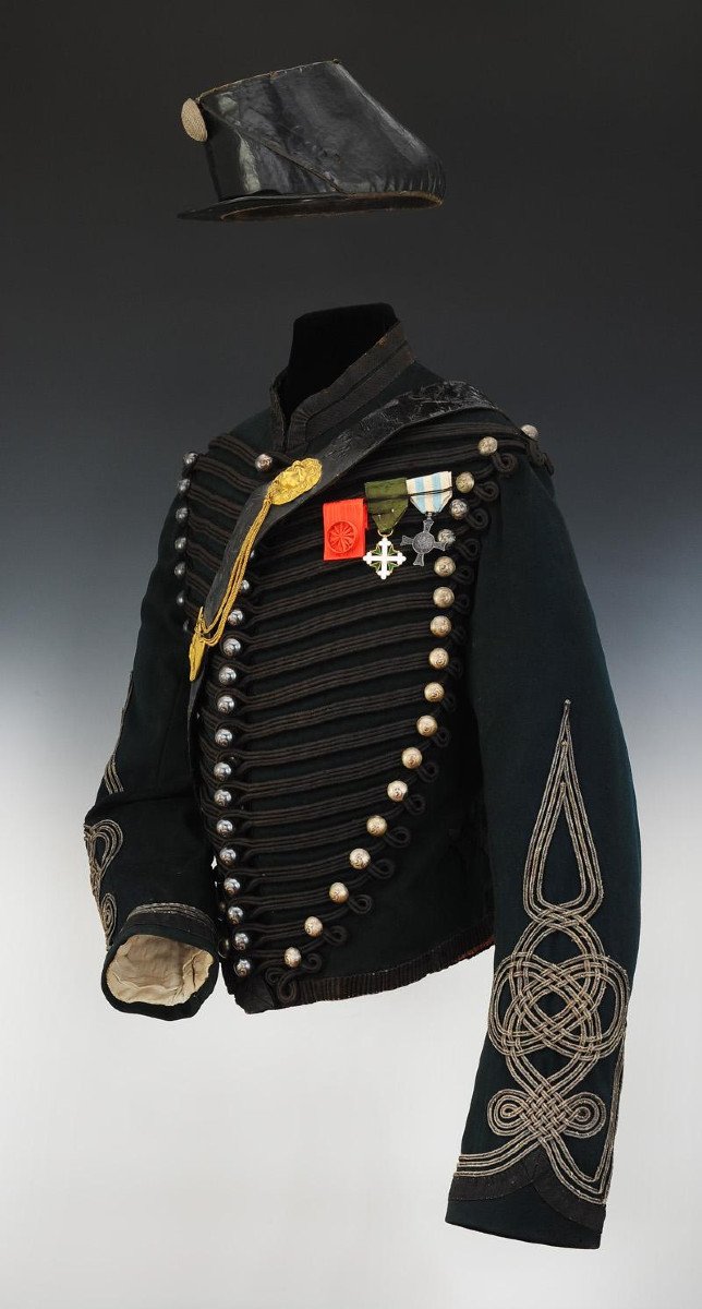 Uniforme De Capitaine Du 3ème Régiment De Chasseurs à Cheval, Modèle 1854, Second Empire.-photo-4