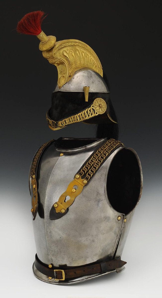 Casque Et Cuirasse De Cuirassiers, Modèle 1858, Second Empire.