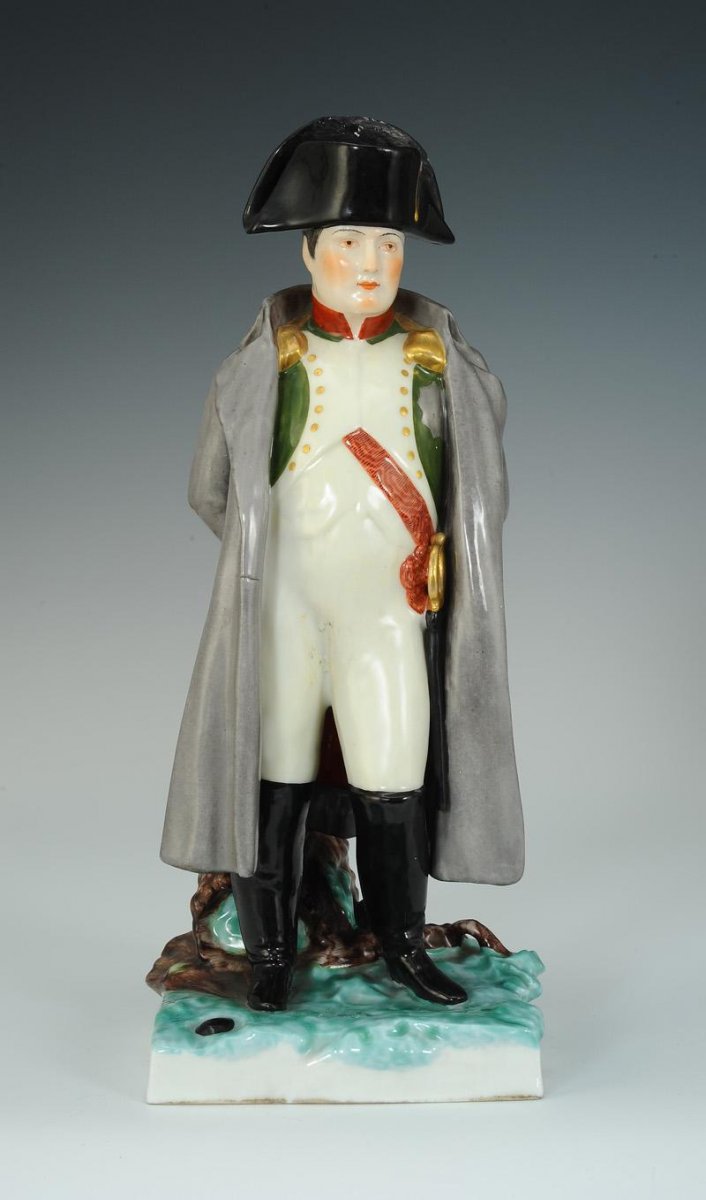 Napoleon In Gray Overcoat, Unsigned Porcelain, XXth Century.