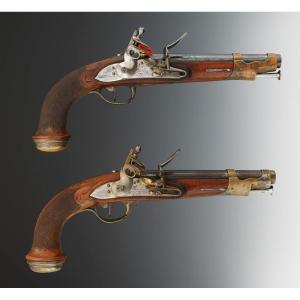 Paire De Pistolets De Mousquetaires De La 2ème Compagnie De La Maison Militaire Du Roi 1814