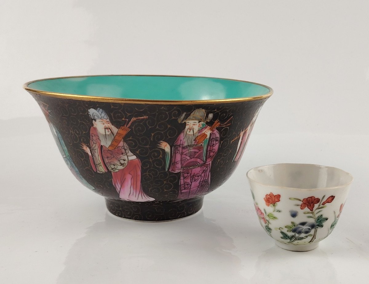 2 Porcelain Bowls, China 18th & 20th Century 