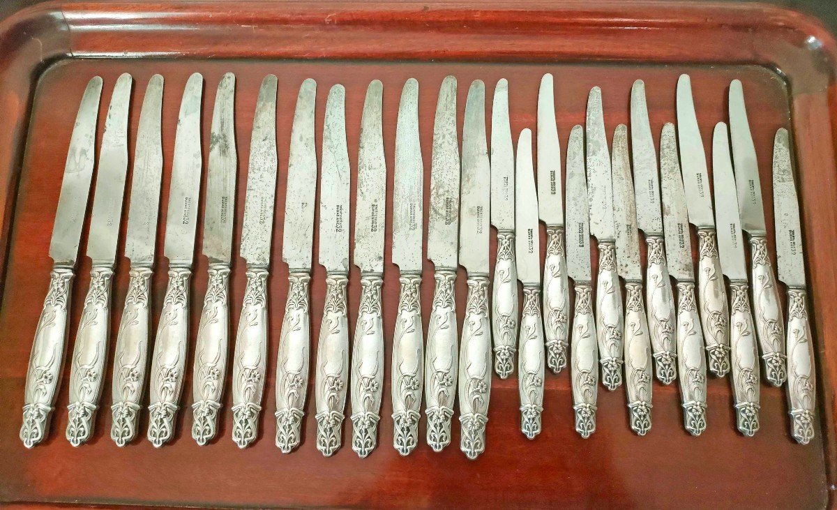 24 Art Nouveau Knives, Silver Metal, Steel Blades