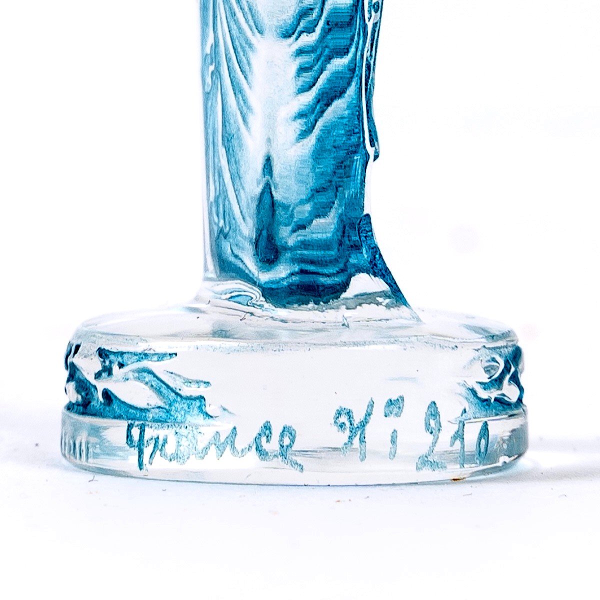 1920 René Lalique - Seal Stamp Victoire Frosted Glass With Blue Patina-photo-4