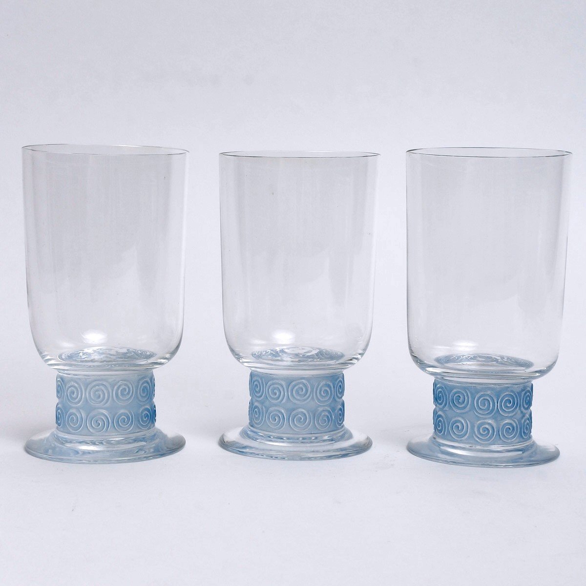 1930 René Lalique - Suite De Trois Verre Chinon Verre Blanc Patiné Bleu 