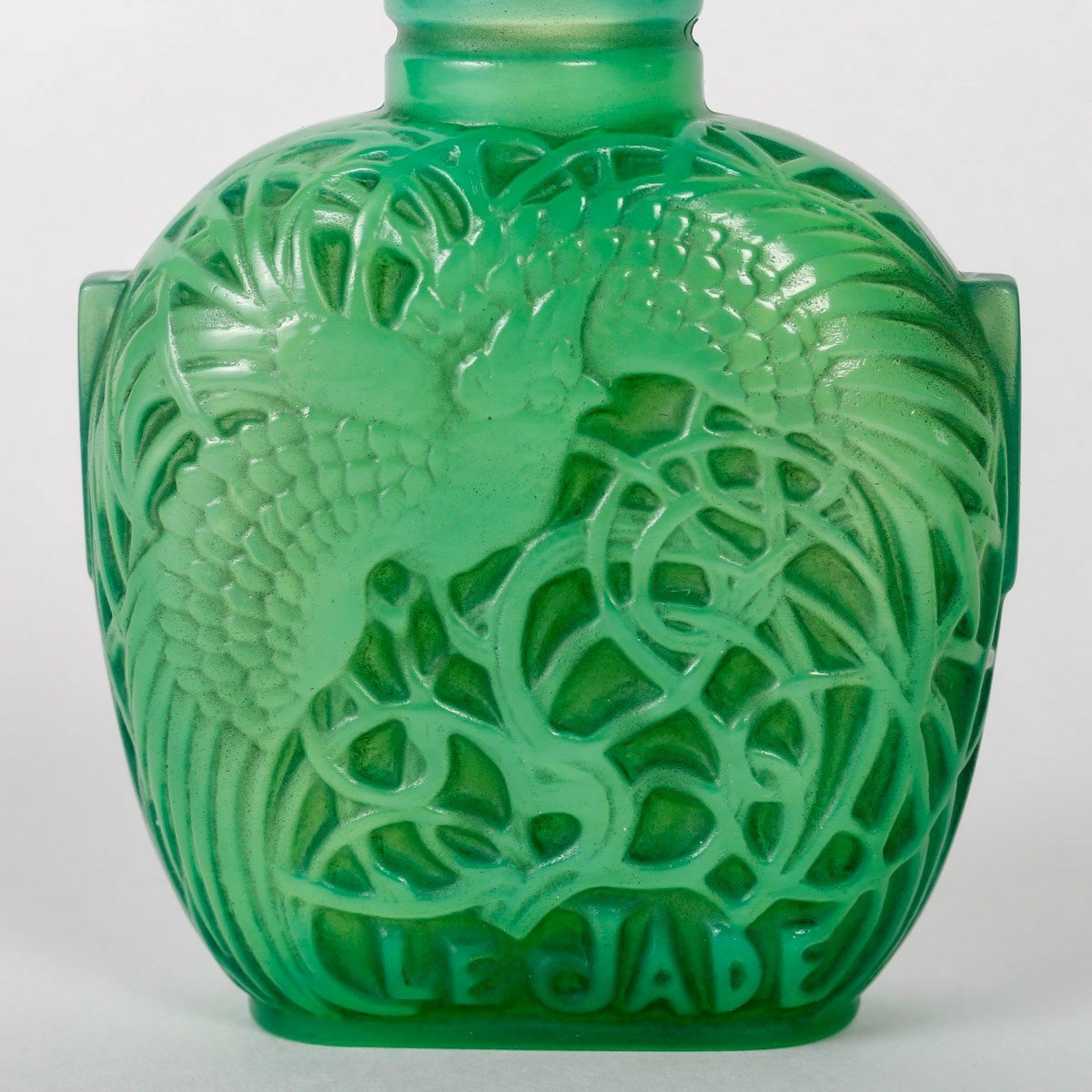 1926 René Lalique - Flacon Le Jade Verre Vert Jade Patiné Gris Pour Roger & Gallet-photo-1