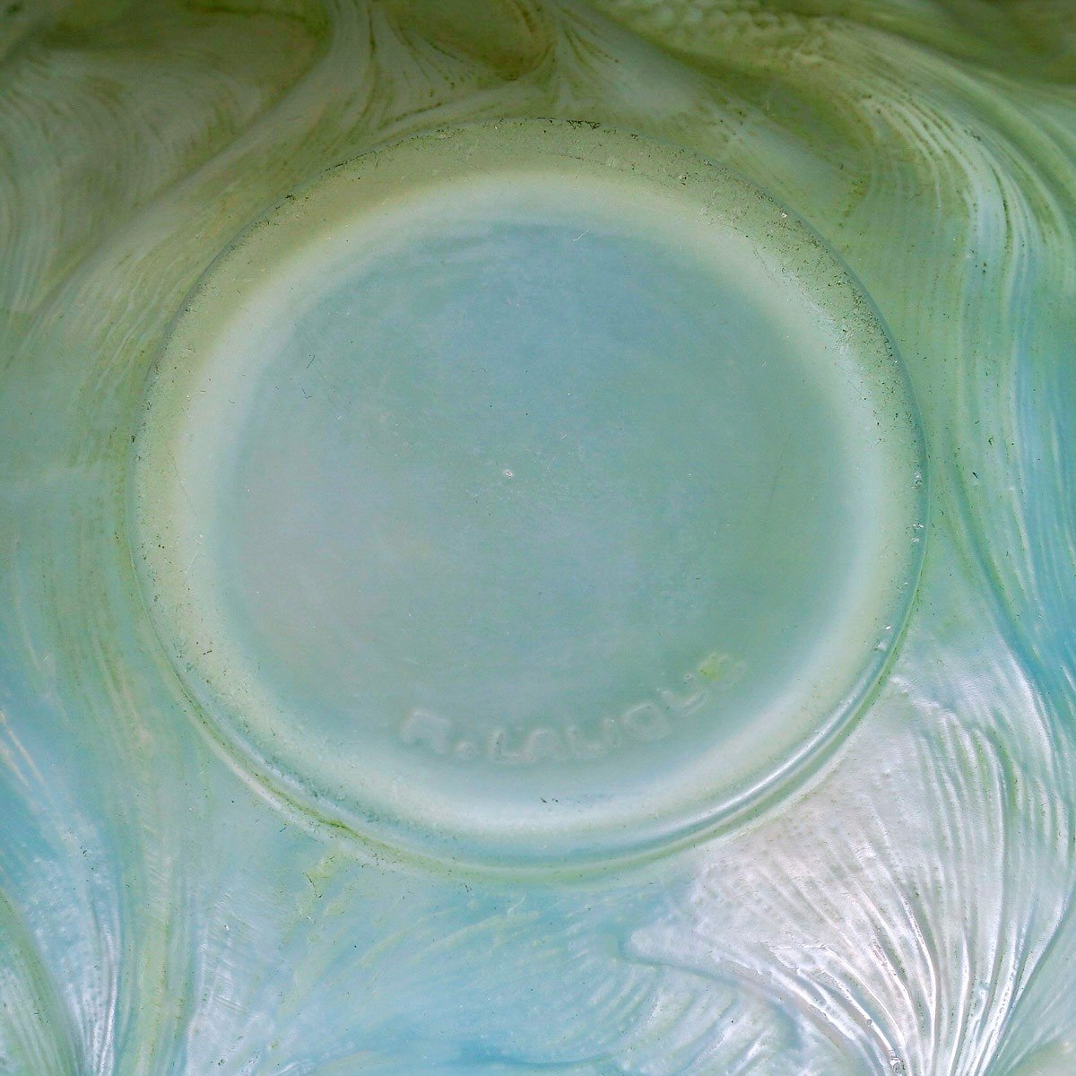 1924 René Lalique - Vase Formose Cased Opalescent Glass With Light Green Patina-photo-4