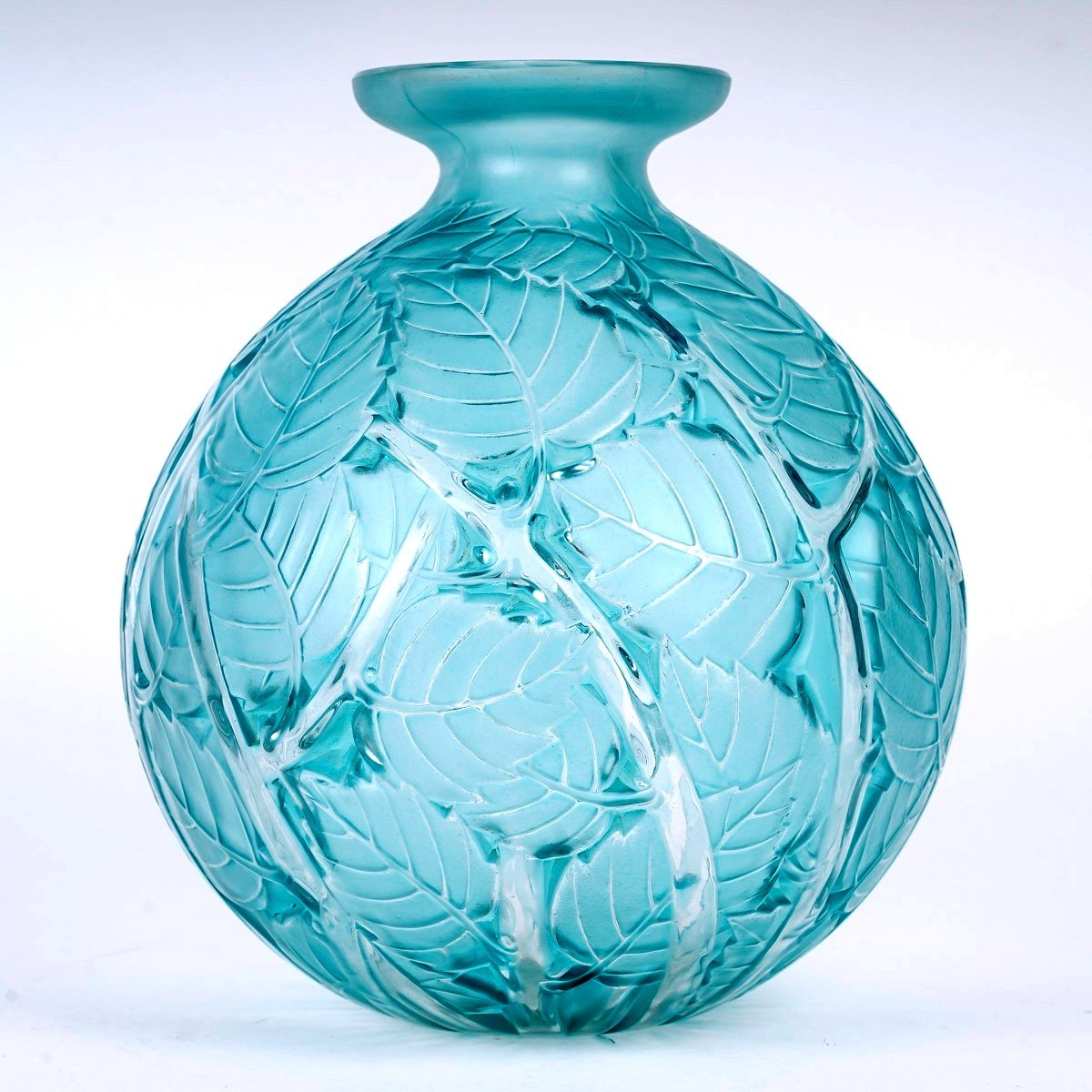 1929 René Lalique - Vase Milan Verre Blanc Patiné Bleu