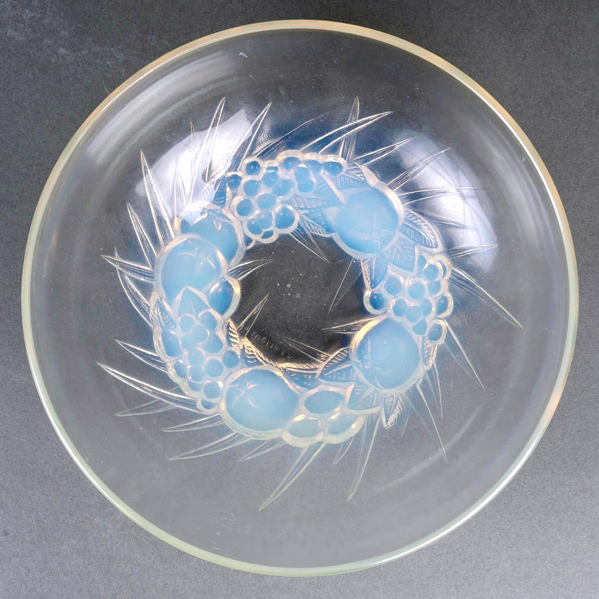 1928 René Lalique - Bowl Mont Dore Opalescent Glass -photo-2