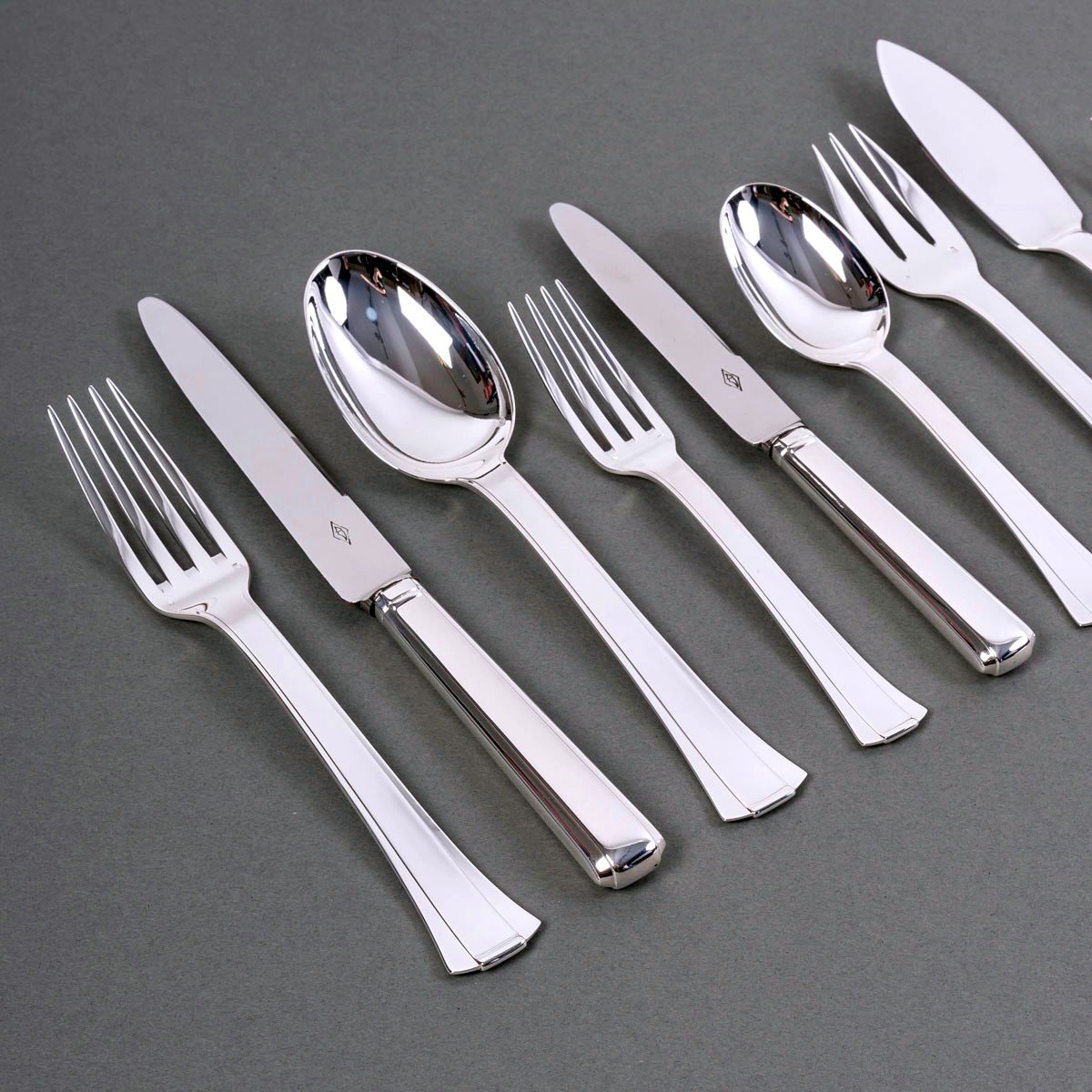 Jean E. Puiforcat - Art Deco Cutlery Flatware Set Dinard Sterling Silver - 129 Pieces-photo-4