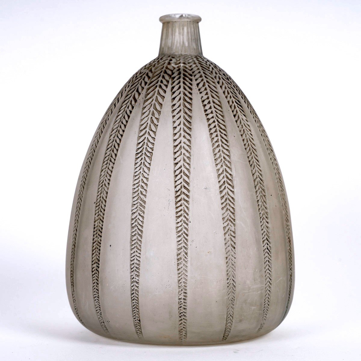 1921 René Lalique - Vase Mimosa Glass With Grey Patina