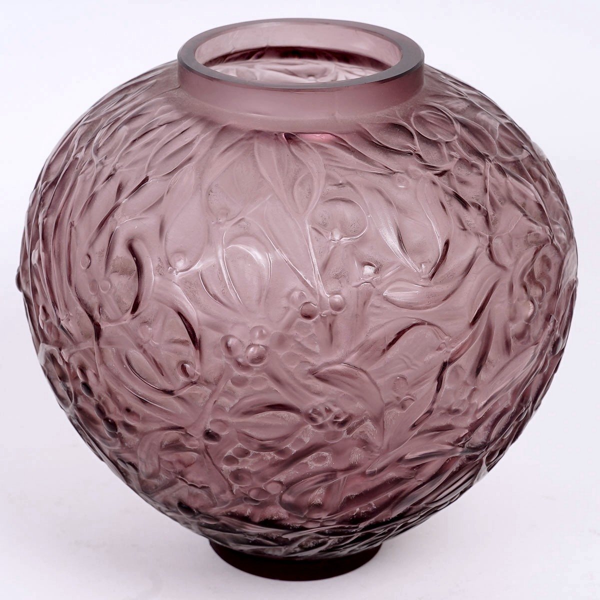 1920 René Lalique - Vase Gui Mistletoe Amethyst Plum Glass-photo-3