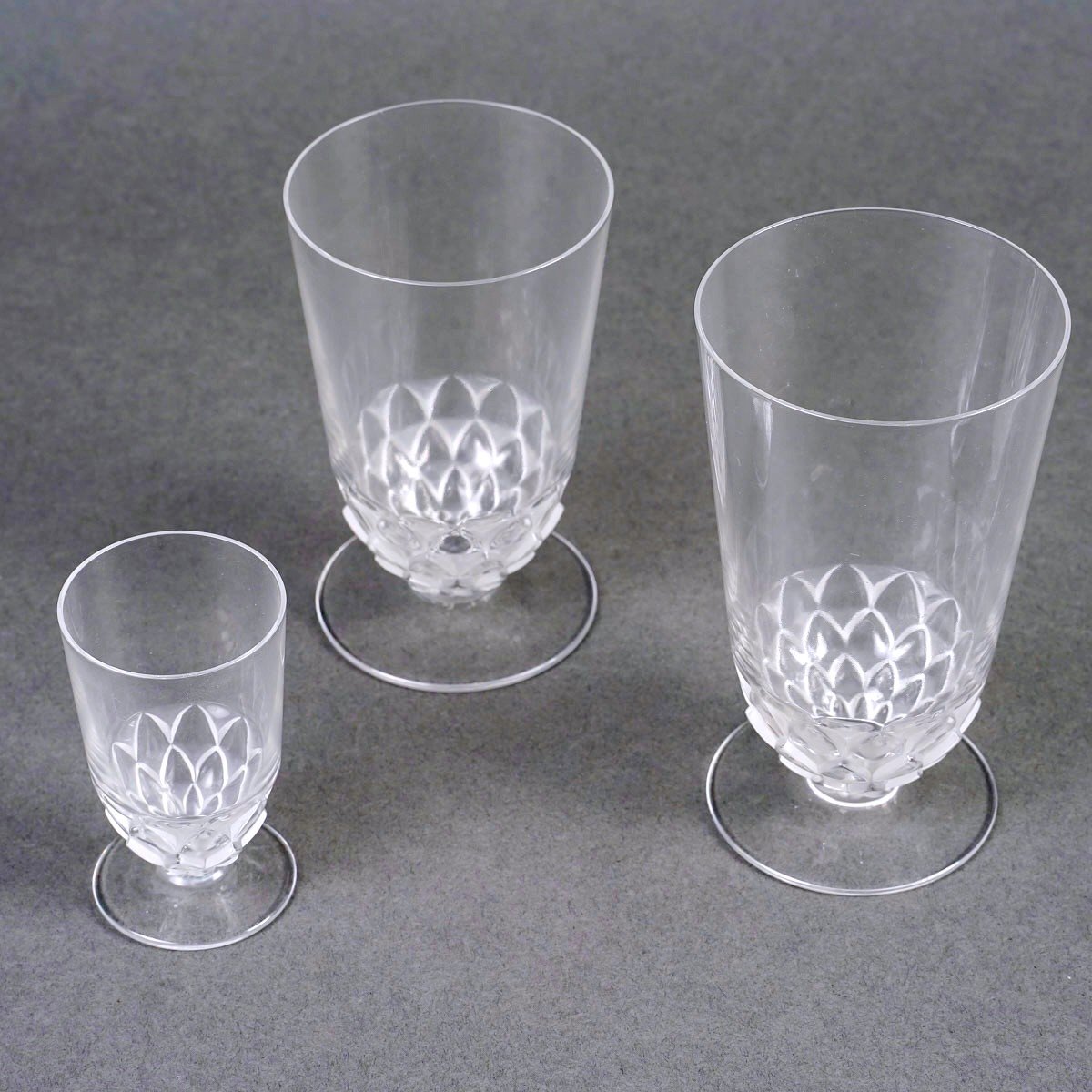 1930 René Lalique - Glasses Saint Cyr Glass - 24 Pieces-photo-3