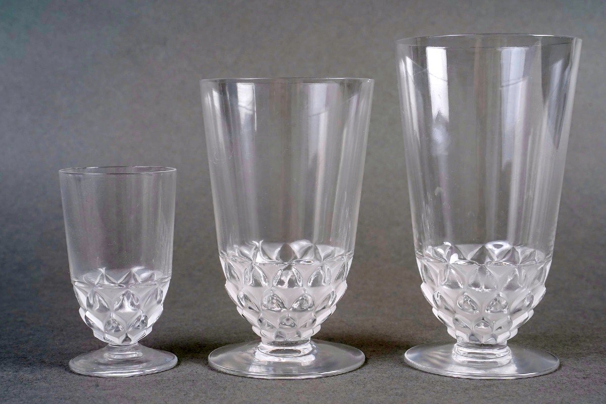 1930 René Lalique - Glasses Saint Cyr Glass - 24 Pieces