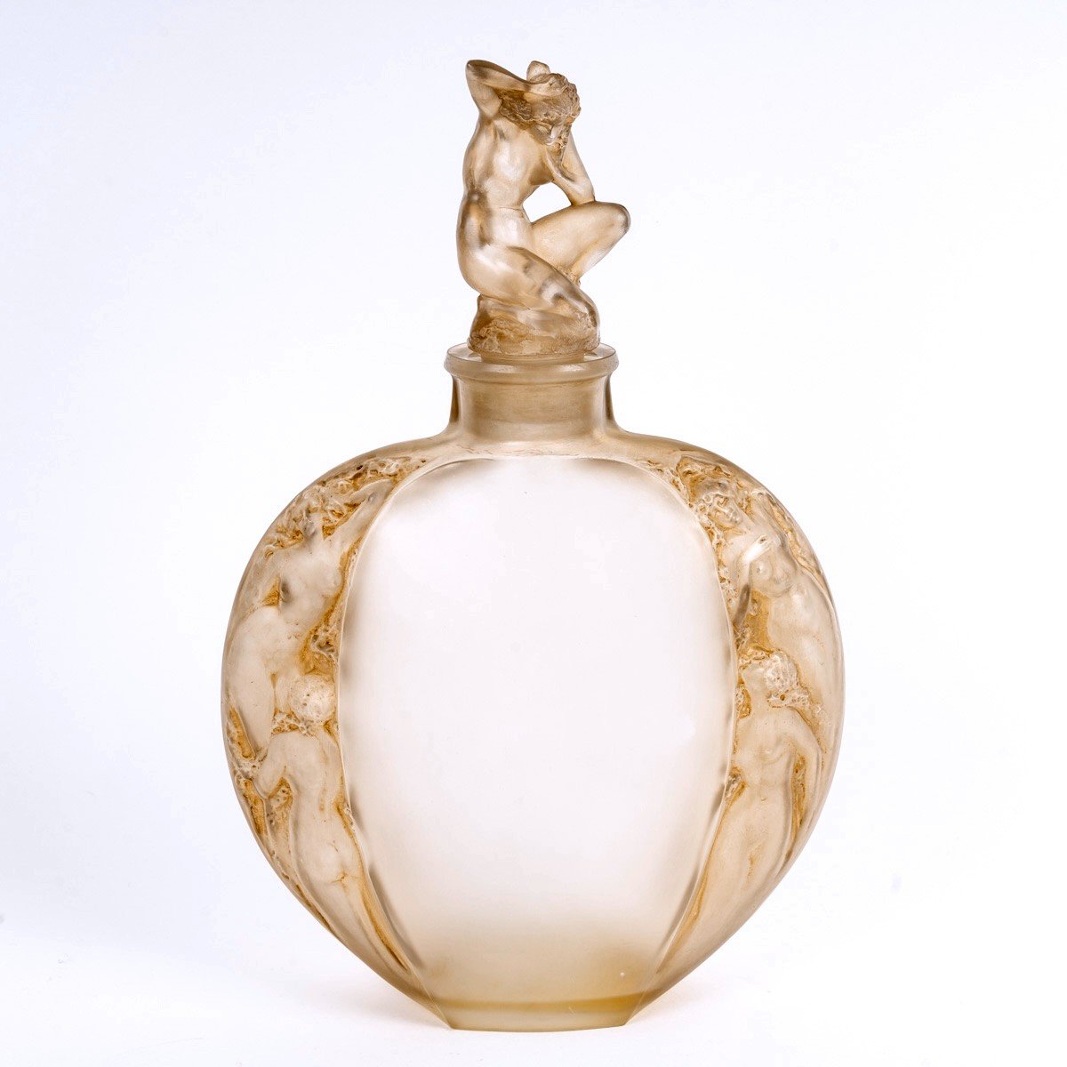 1920 René Lalique - Vase Méplat Sirènes Avec Bouchon Figurine Verre Blanc Patiné Sépia