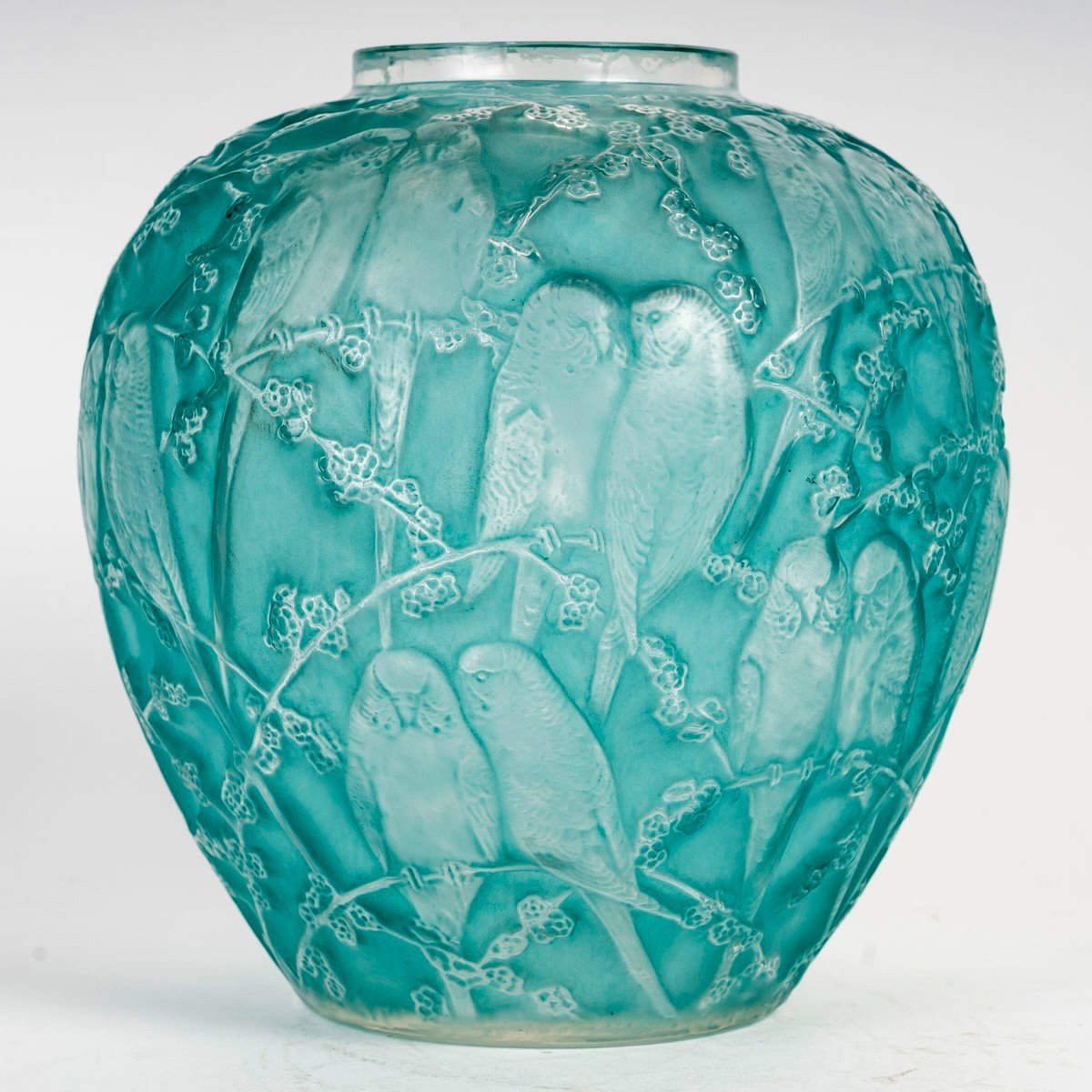 1919 René Lalique - Vase Perruches Verre Blanc Patiné Turquoise