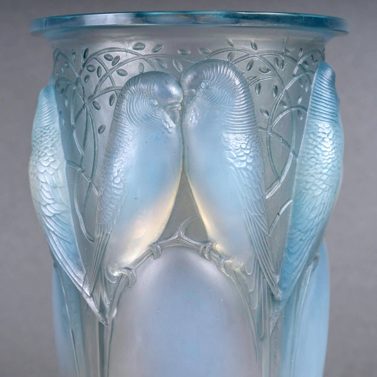 1924 René Lalique - Vase Ceylan Opalescent Glass With Blue Patina-photo-4