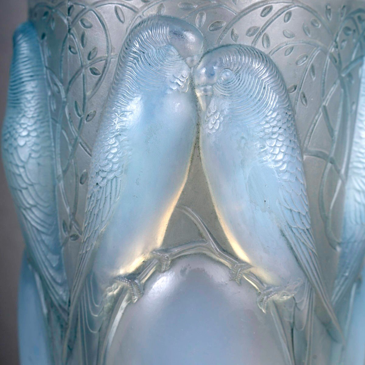 1924 René Lalique - Vase Ceylan Opalescent Glass With Blue Patina-photo-1