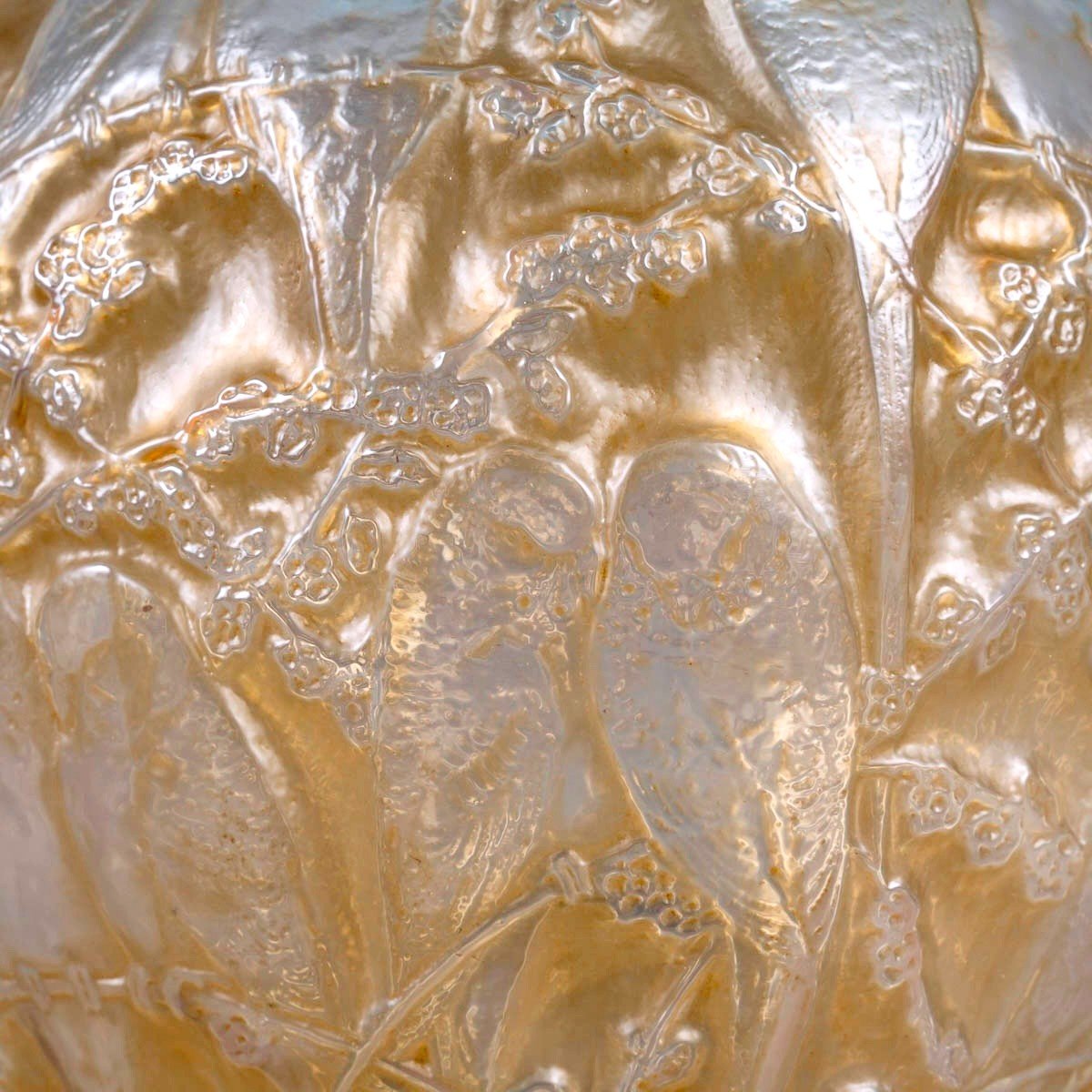 1919 René Lalique - Vase Perruches Parrots Cased Opalescent Glass With Sepia Patina-photo-1