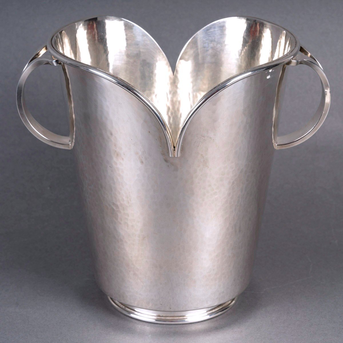 Jean Despres - Modernist Art Deco Champagne Bucket Hammered Silver Plated Metal