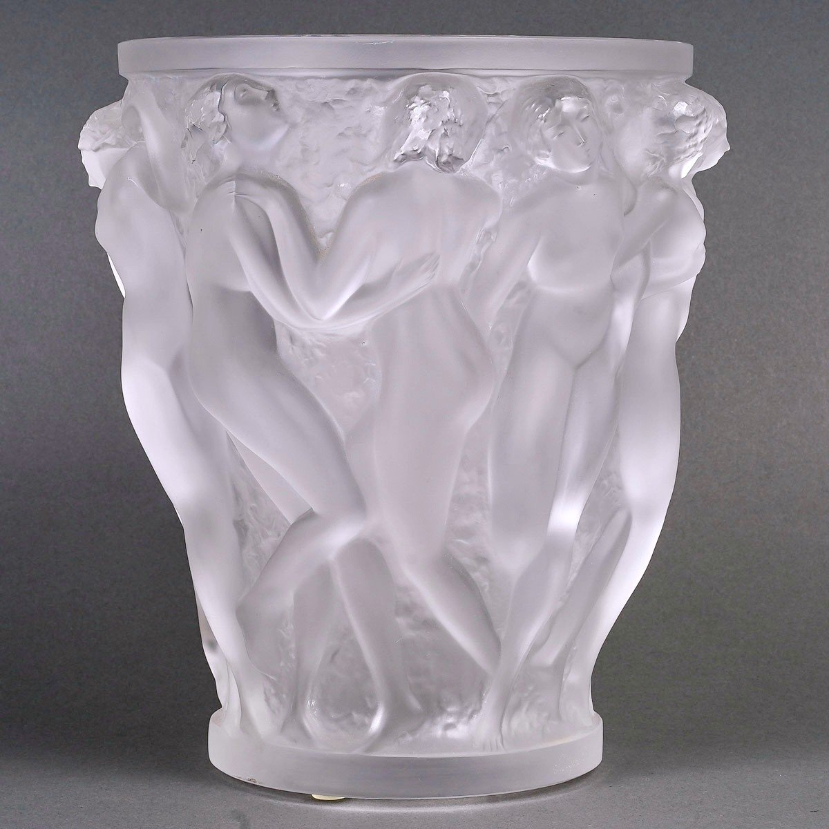 Lalique France - Vase Bacchantes Frosted Crystal-photo-2