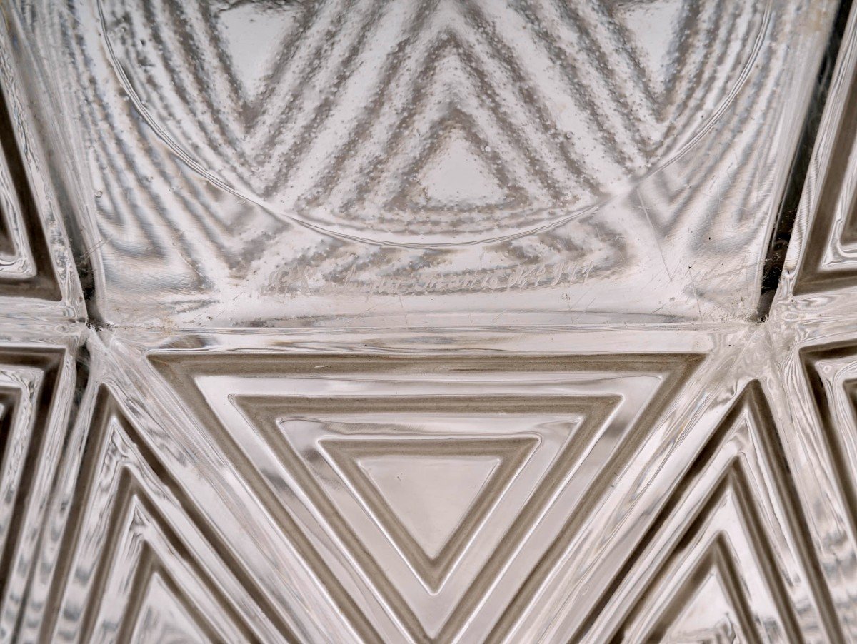 1925 René Lalique - Vase Art Deco Nanking Vase White Glass With Grey Patina -photo-4