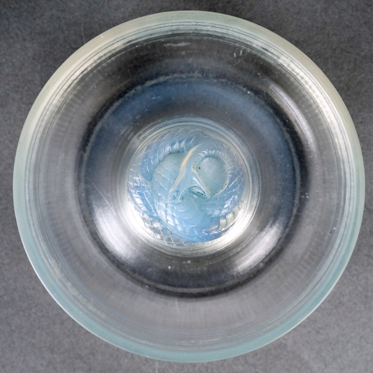 1920 René Lalique - Ashtray Pintray Serpent Snake Opalescent Glass-photo-2