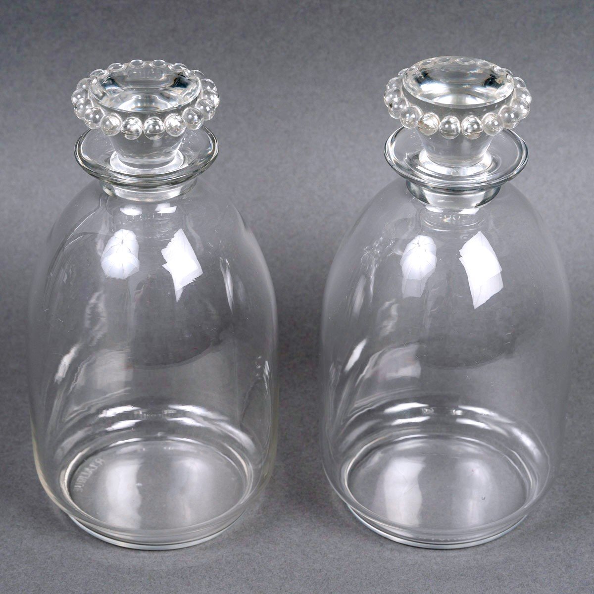 1935 René Lalique - Paire De Carafes Art Déco Boules Verre Blanc-photo-2