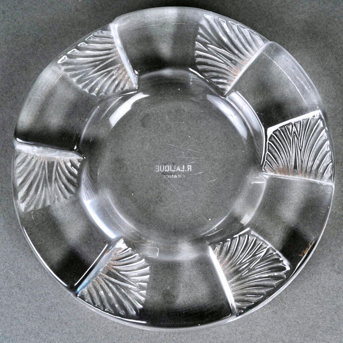 1928 René Lalique - Art Deco Ashtray Cuba Clear Glass -photo-2