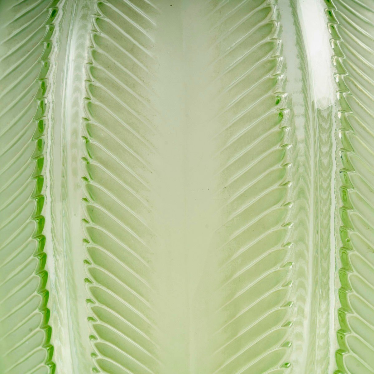 1932 René Lalique - Vase Biskra Verre Vert Clair Patiné Blanc-photo-4