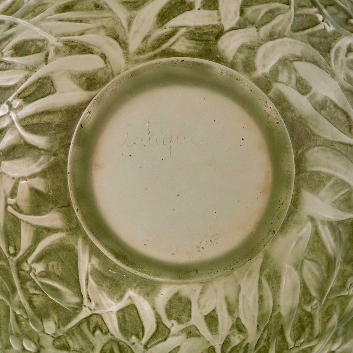 1920 René Lalique - Vase Gui Verre Blanc Patiné Vert-photo-2