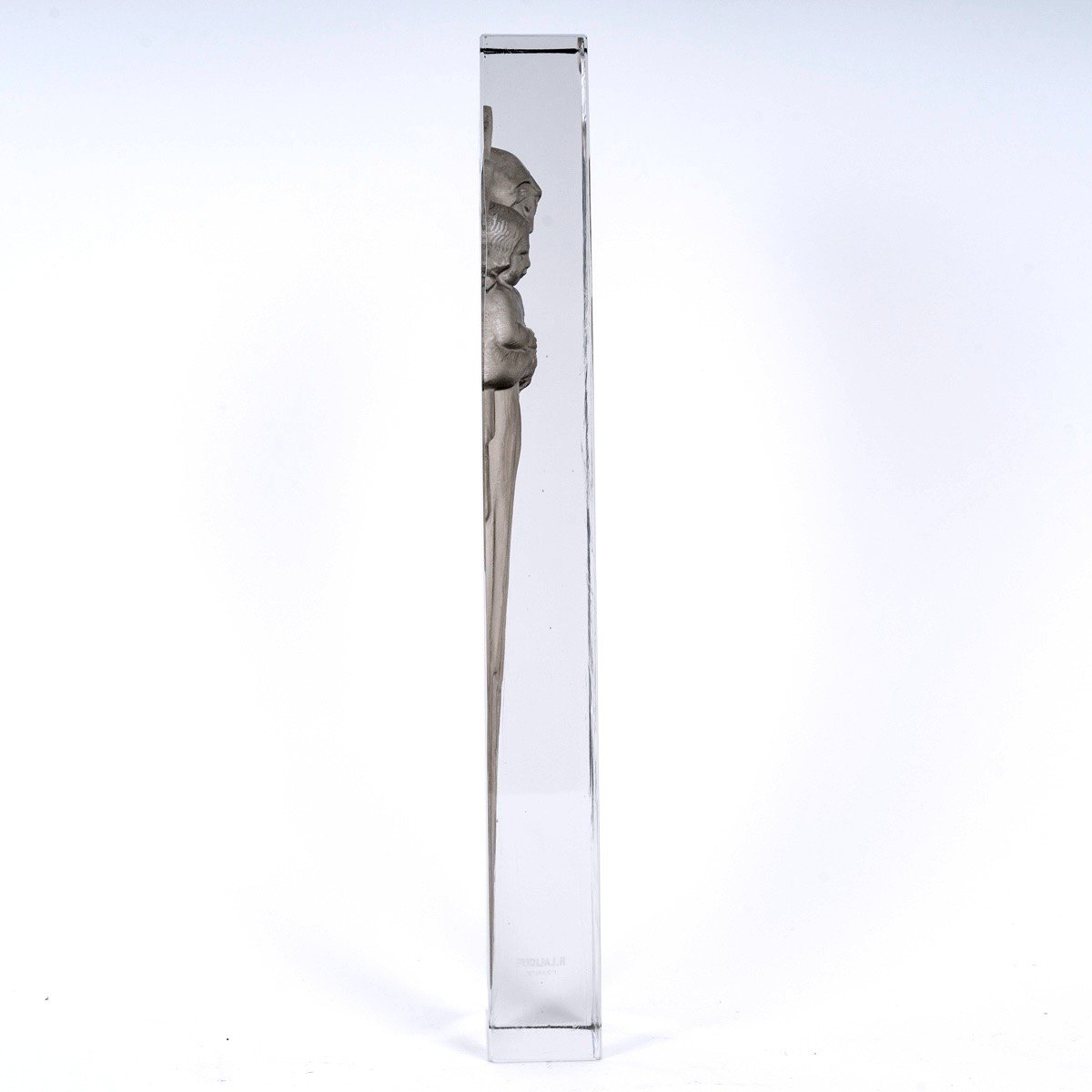 1934 René Lalique - Statuette Vierge A l'Enfant Verre Blanc Patiné Gris-photo-3